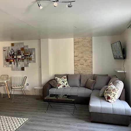 Superbe Appartement Au Bord Du Canal De St Quentin Сен-Кантен Экстерьер фото